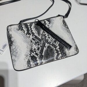 The Gap Leather Snake Skin Print Crossbody Excellent Condition New W/Tags